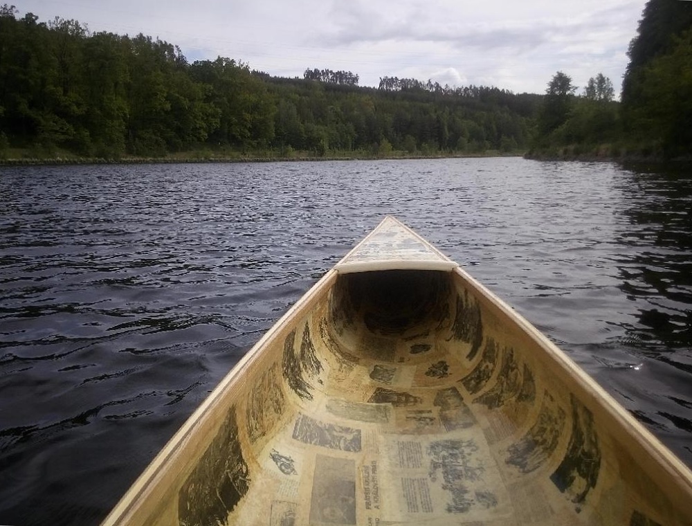 papírová kánoe, Paper canoe