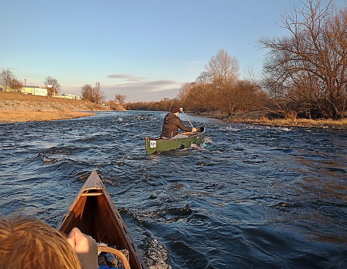 Vánoční Berounka pádlování kanoe Mokropsy Černošice Radotín