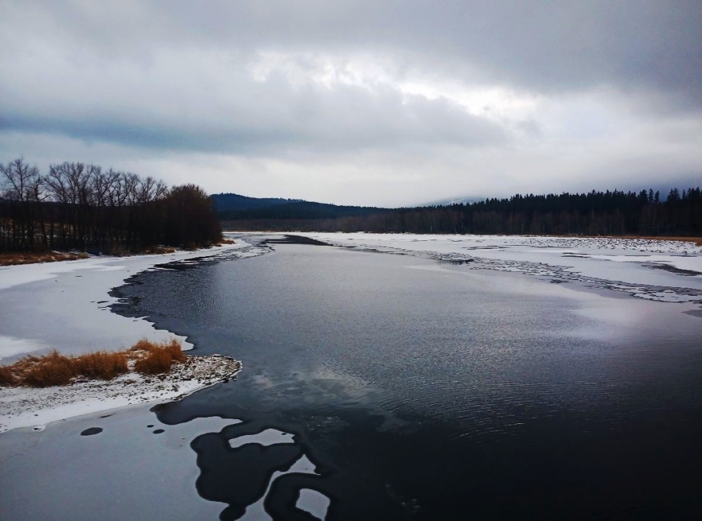 Horní Teplá Vltava splouvání pádlování kanoe